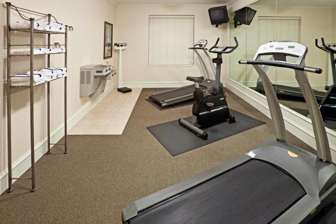 Holiday Inn Express & Suites Waxahachie By Ihg Exteriör bild